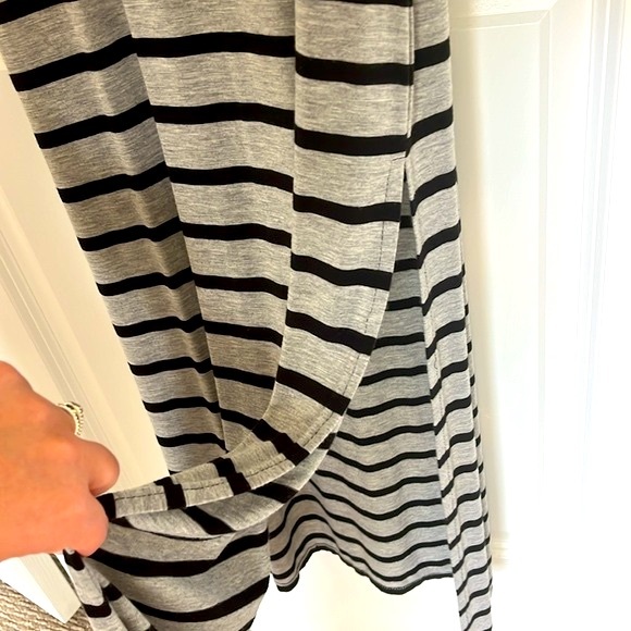 Black and Gray Maxi Dress - Picture 4 of 5